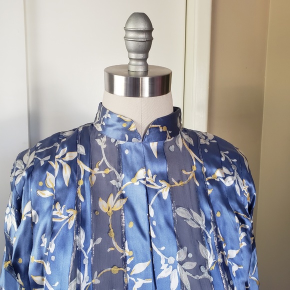 VINTAGE The Silk Farm Blouse Size 10! - Picture 9 of 11